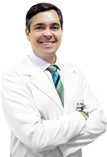 Dr. Ricardo Araújo